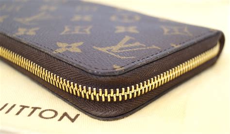 what louis vuitton wallet should i buy|cost of louis vuitton wallet.